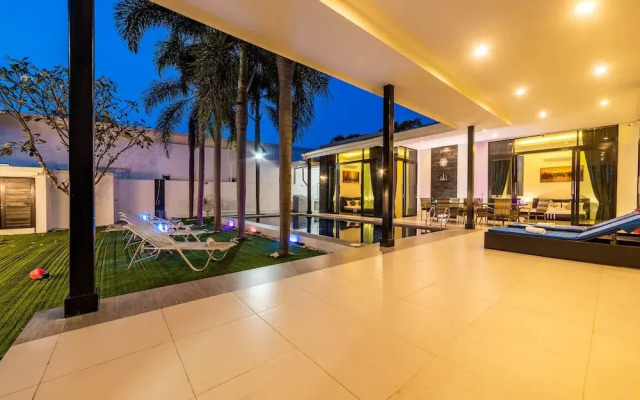 3 Bedroom Pool Villa BL2