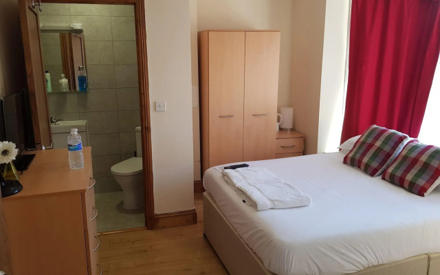 Oxford City Guest House