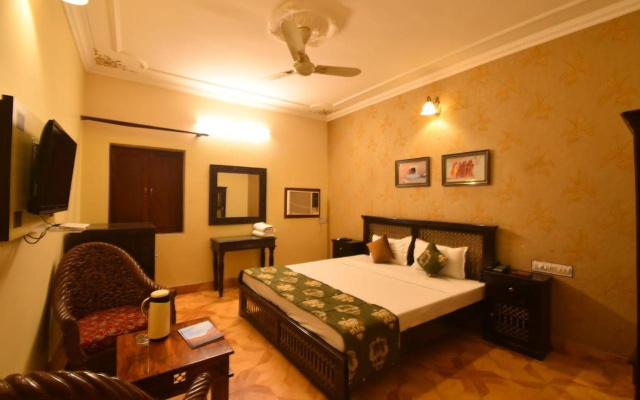 Hotel Sagar Niwas