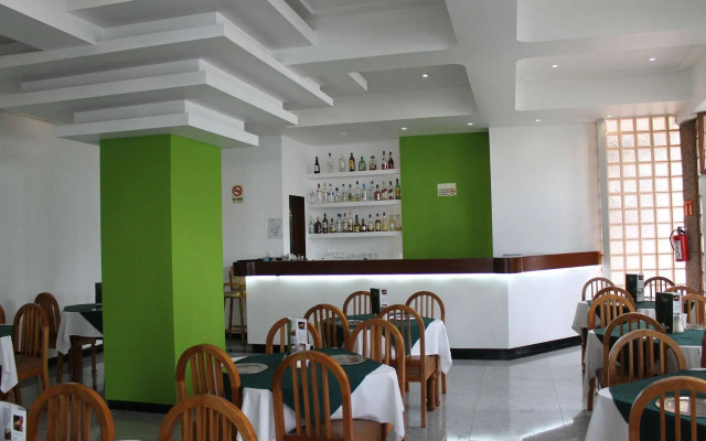 Hotel Escala Siglo XXI