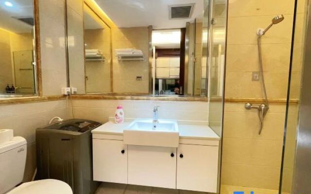 Xingyinyunduan Hotel (Guangzhou Changgang Subway Station)