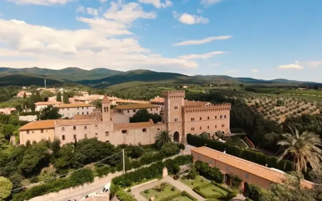 Cozy Apartment Near Bolgheri