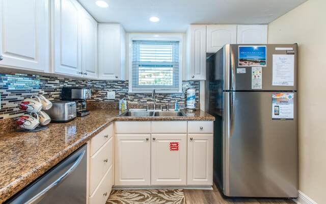 Sand Dollar Townhome #14- OLD