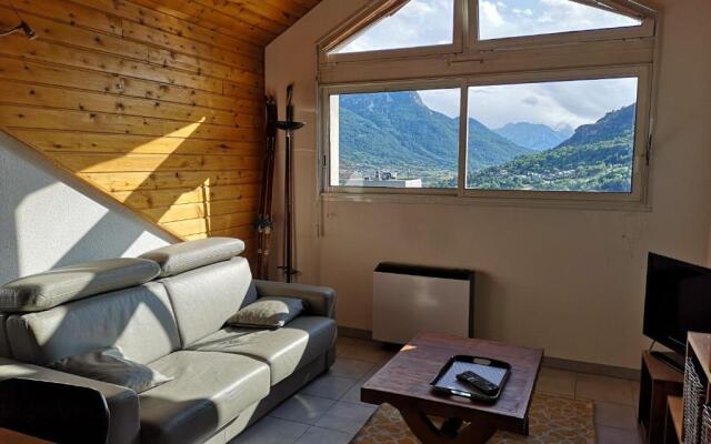 Agréable T3 mezzanine jusqu'à 5 personnes