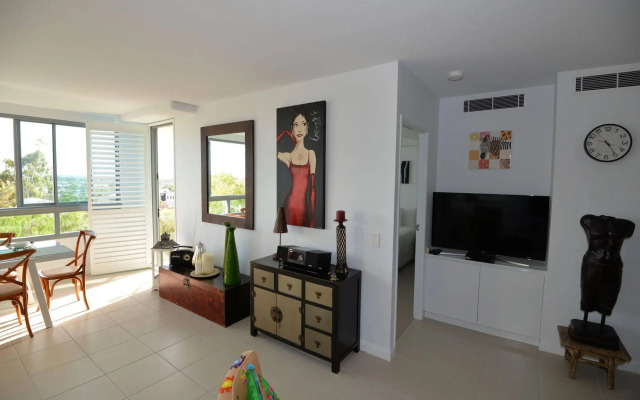 Nova Mooloolaba Beach