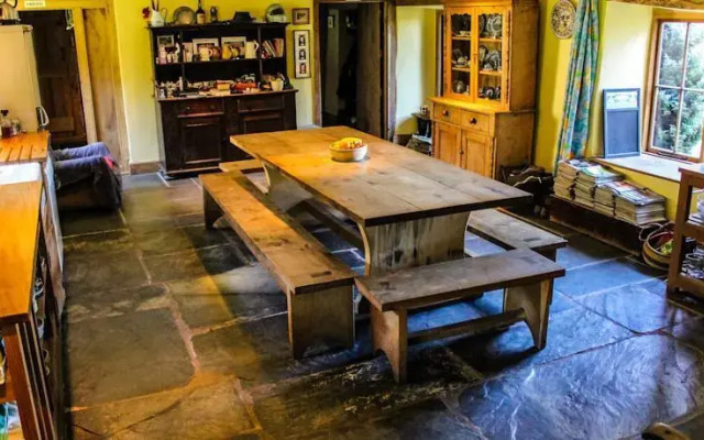 Crocadon Farmhouse