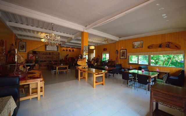 Shan Jhong You You B&B