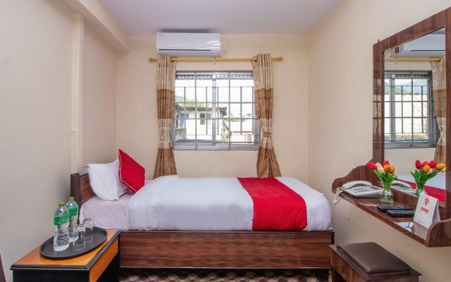 OYO 261 Hotel Peace Corner