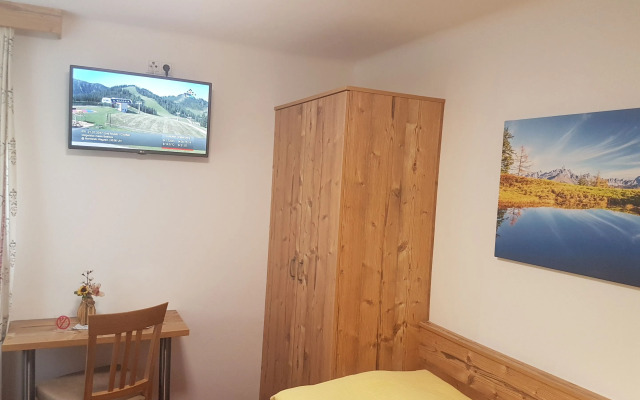 Oberauer Wagrain - Die Eco Familien Hotelpension (B&B)