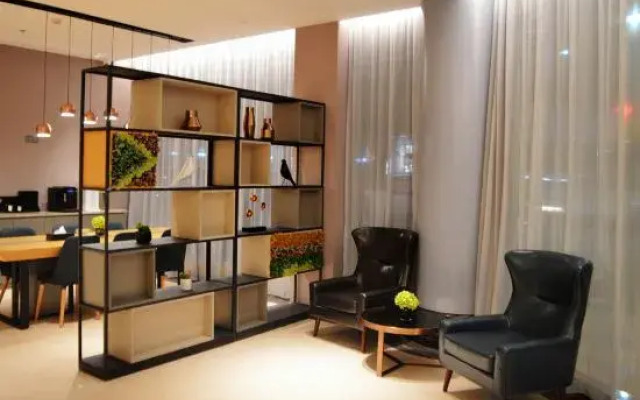 (Yunfu Yuncheng)Home Inn