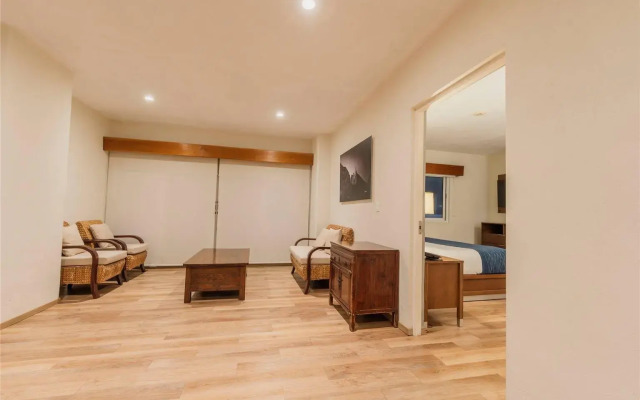 Comfort Inn Monterrey Valle