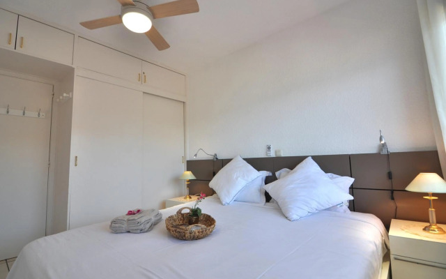 RNET - Rhc 1613 - Roses Costa Brava