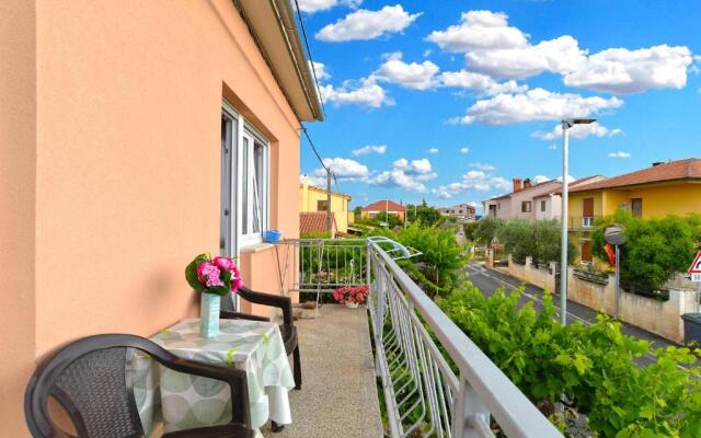 Apartment Vili 351