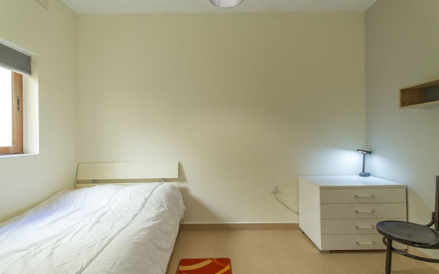 Well Located Townhouse & Courtyard Kalka