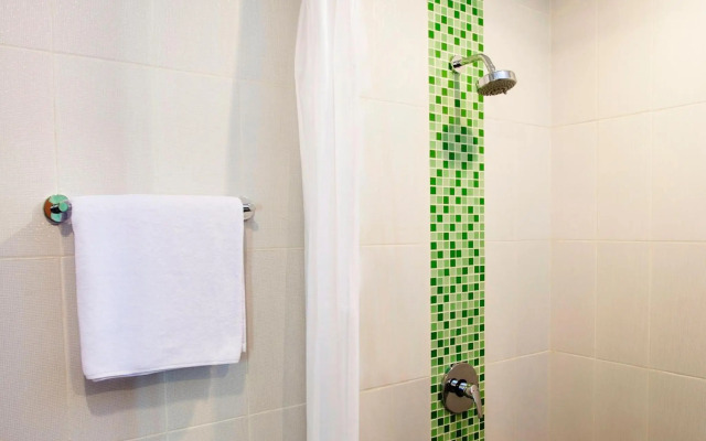 Zest Harbour Bay Batam by Swiss-Belhotel International