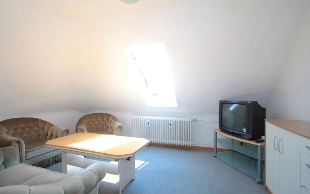 PRIVATE APARTMENT SCHÖNBERGSTRAßE