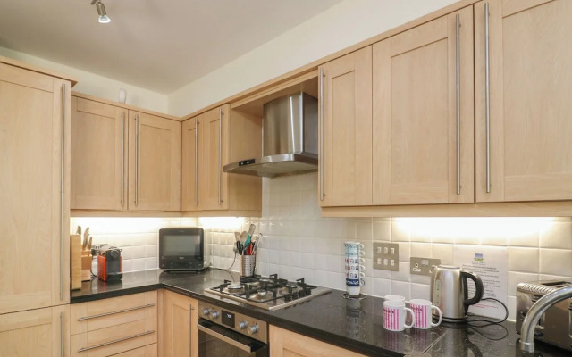 5 Combehaven