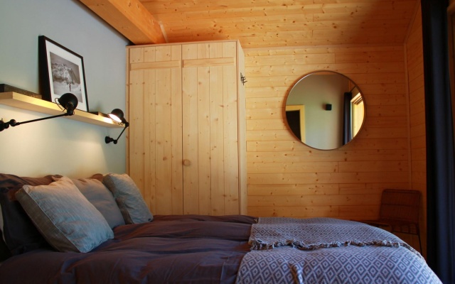 Top chalet with unobstructed views in the middle of the ski resort of La Tzoumaz – Guest Rooms – La Tzoumaz
