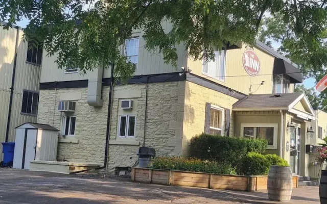The Inn at Lock Seven
