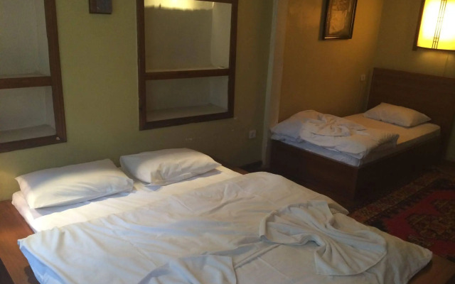 Cheers Hostel