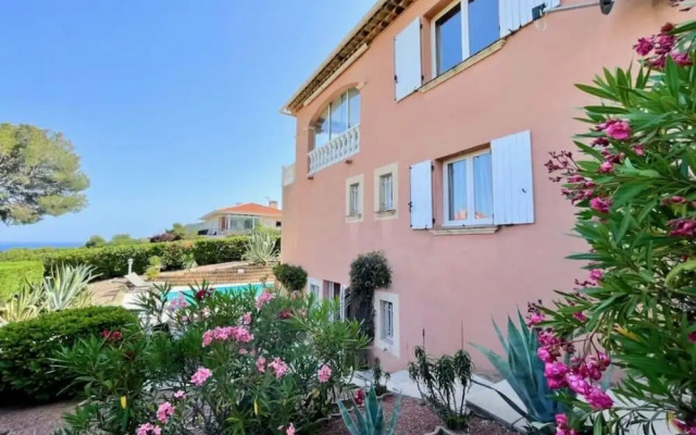 Rose Comfortable Holiday Residence