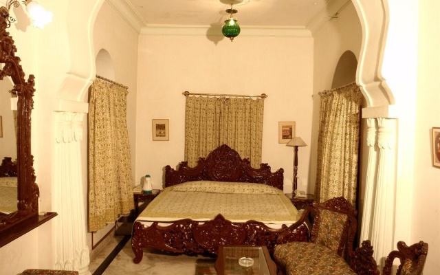 Palkiya Haveli - A Heritage Home – Guest Rooms – Kota