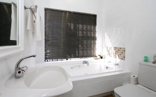 La Dolce Vita Guest House
