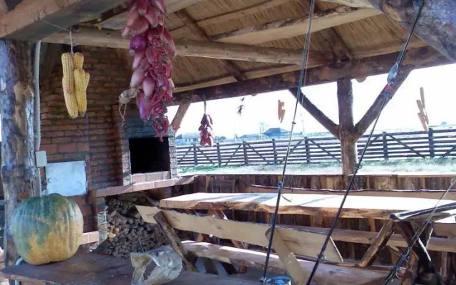 Pension Tado Letea