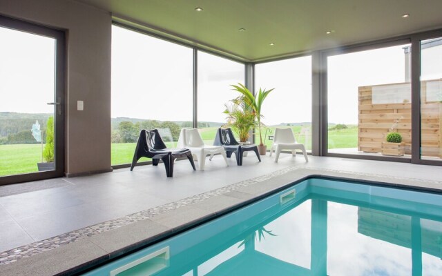 Lush Holiday Home with Private Swimming Pool in Tenneville