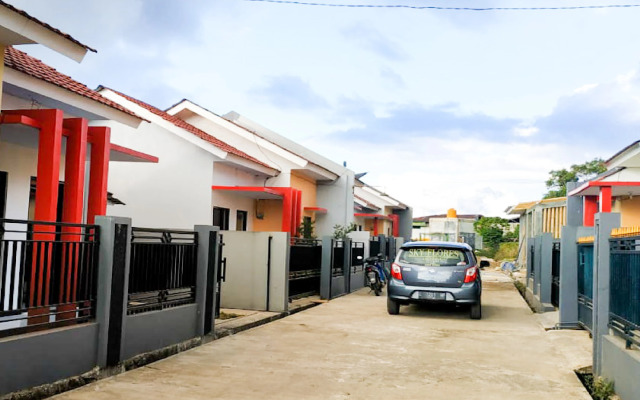 Sky Flores Bungalow Syariah RedPartner