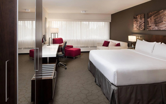 Delta Hotels by Marriott Calgary South