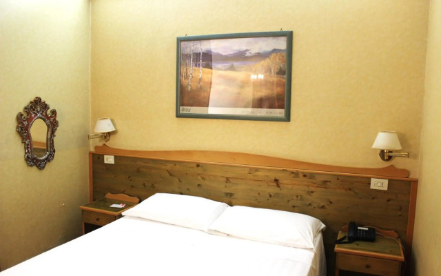 Phi Hotel Ambra