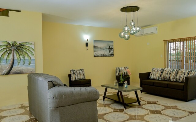 Champagne Villa