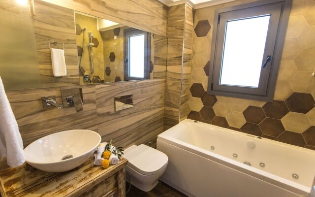 Golden Bay Suites & Maisonettes