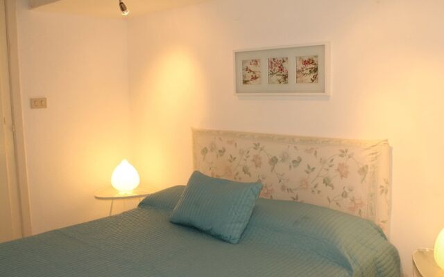 Belvilla by OYO Villa Eirene