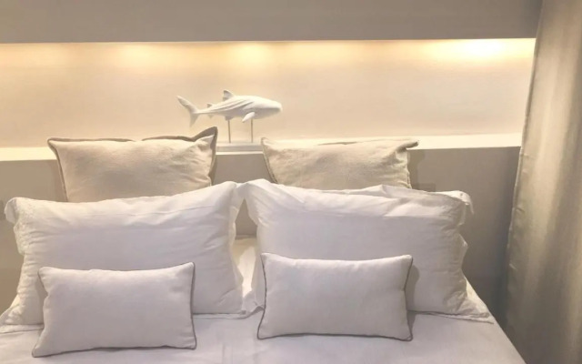 MINZONI94 - TwoBedroom+Garden