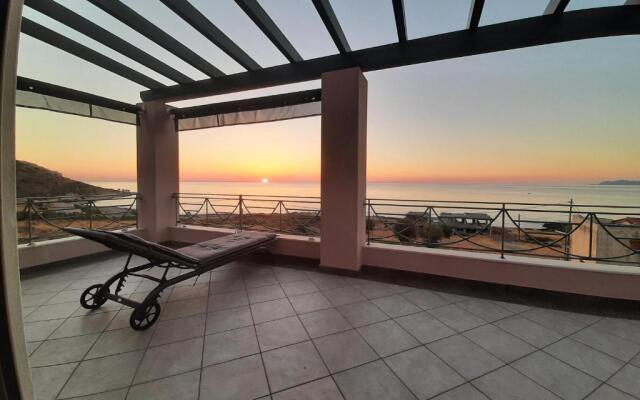 Wonderful seaside residence