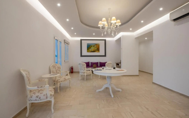 Anamar Santorini