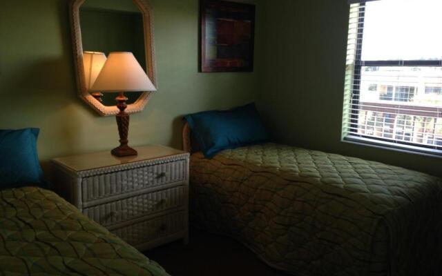 Surfsider Resort