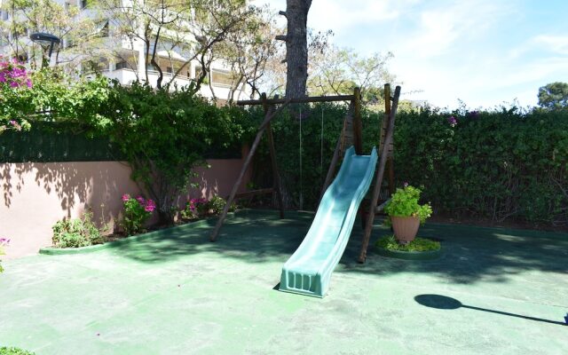 Apartamento Differentflats Buigas Llum