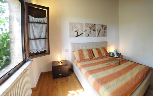 Si-i877-sp3714at - La Capanna di Franca 6 2