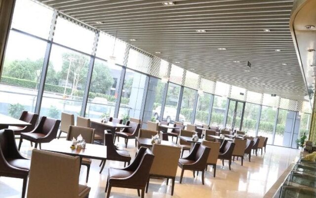 Jingling Shihu Garden Hotel