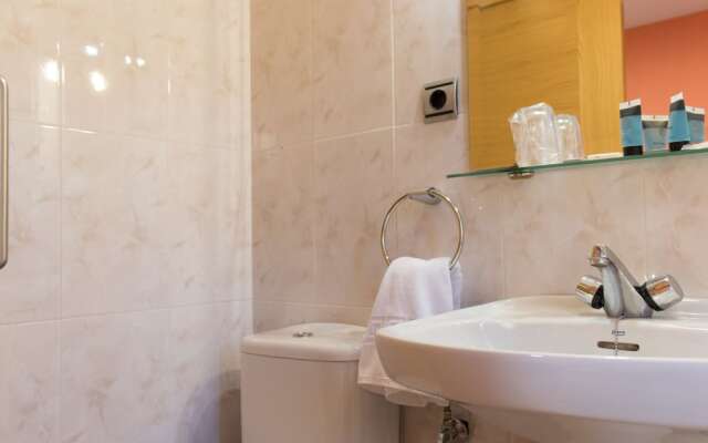 Hostal Restaurante Riofrio