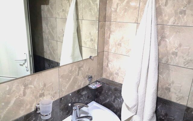 Prime Hotel & Hostel