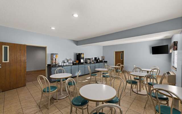 Red Lion Inn & Suites Gretna - Omaha SW