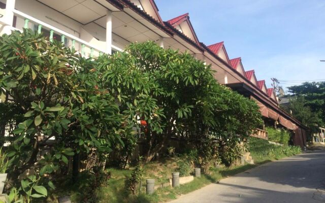 Baan Talay Guesthouse & Dormitory