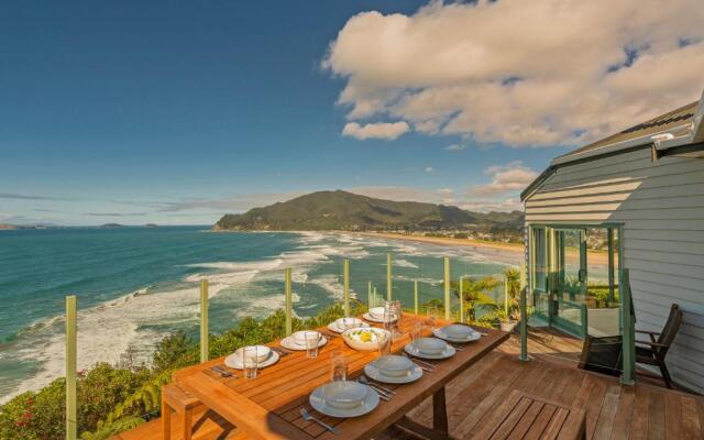 Panoramic Paku - Tairua Holiday Home