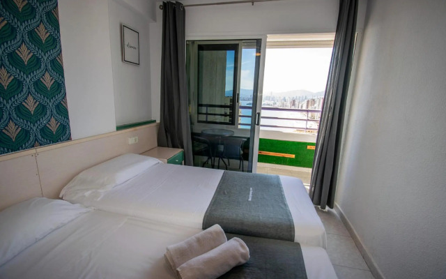 TROPIMAR 14 Levante Beach