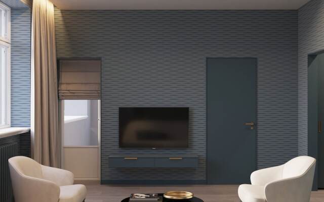 Отель Lion’s Castle