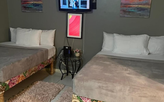 Malibu ocean View Studio